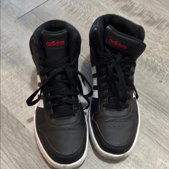 Adidas Kids Black Shoes - Picture 1 of 1